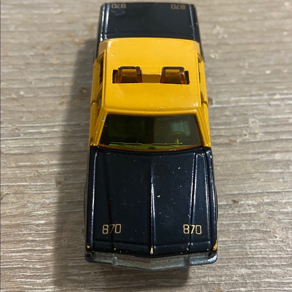 Majorette Chevrolet Impala Yellow Taxi Cab #240 - Picture 4 of 6